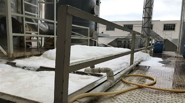 機械消泡器.jpg 機械消泡器.jpg